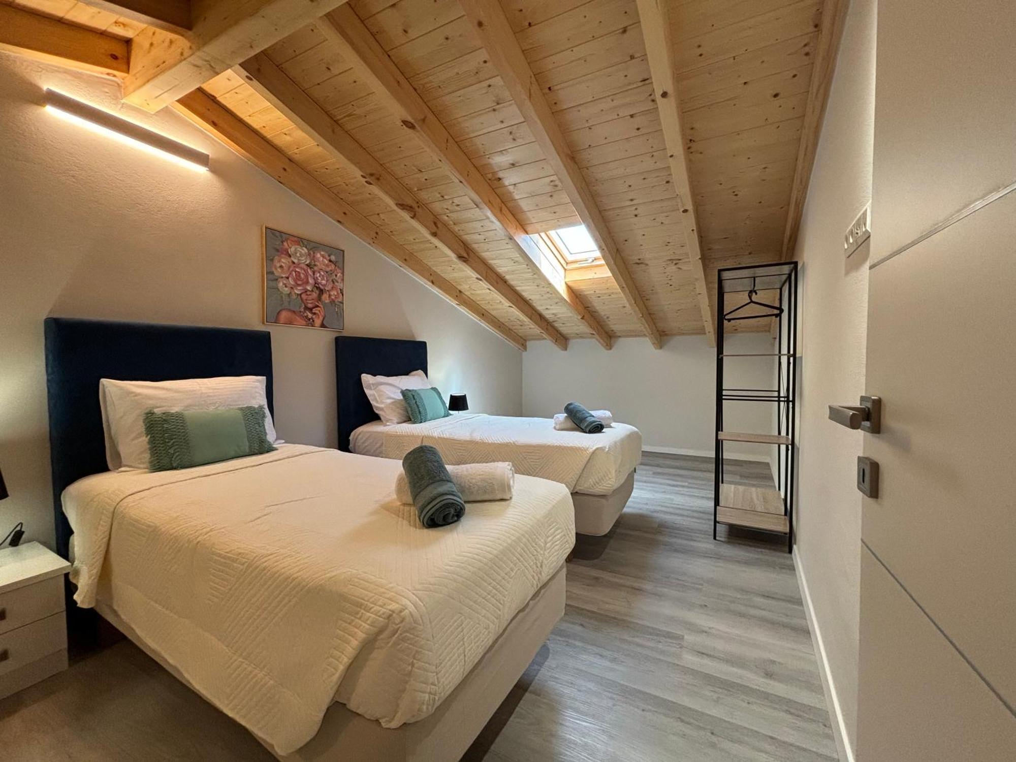 Mayflower Apartments Касіопі Екстер'єр фото